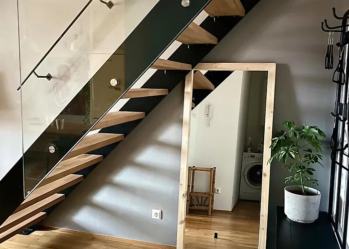 Art Maisonette Apartment Graz